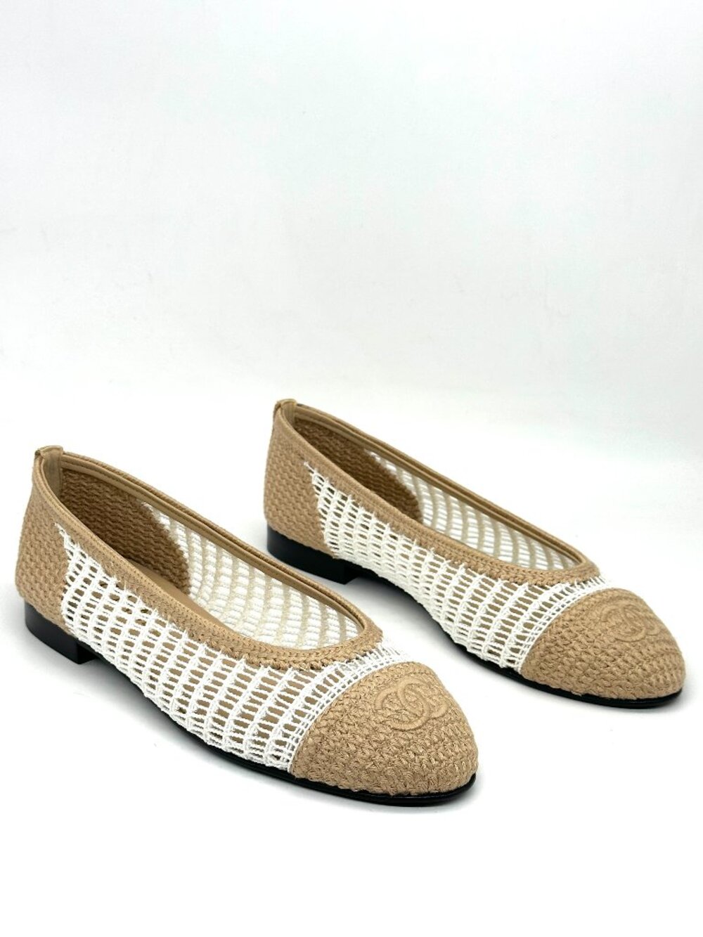 CHANEL REV CC Raffia Crochet Woven Two Tone Cap Toe Ballerina Ballet Flats - Picture 7 of 14